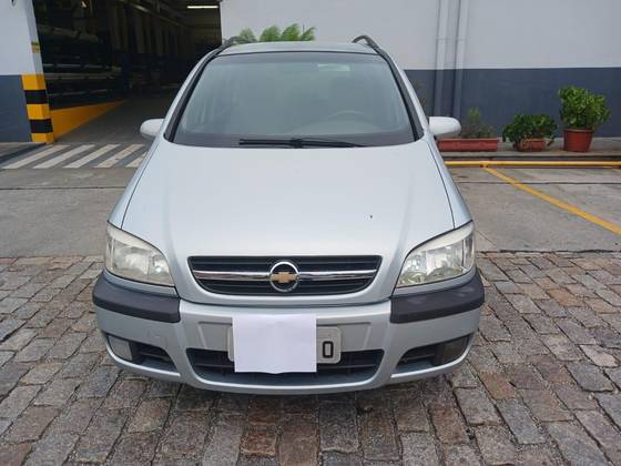 CHEVROLET ZAFIRA 2.0 MPFI EXPRESSION 8V FLEX 4P AUTOMÁTICO